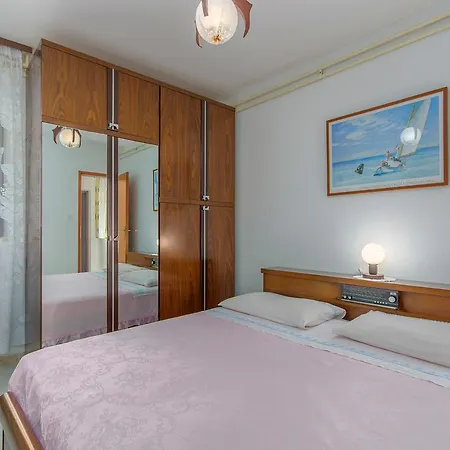 Apartment Oriana